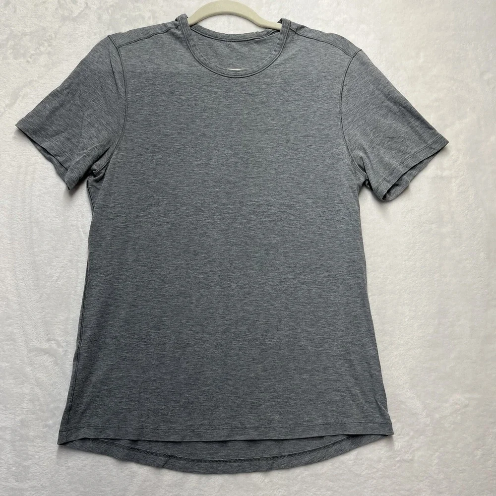 Lululemon Crewneck Tee Mens Small Heathered Gray Basic Athletic Short Sleeve